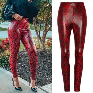 Commando Red Snake Print Leggings